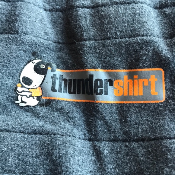 Thunder Jacket for doggies - Picture 2 of 3